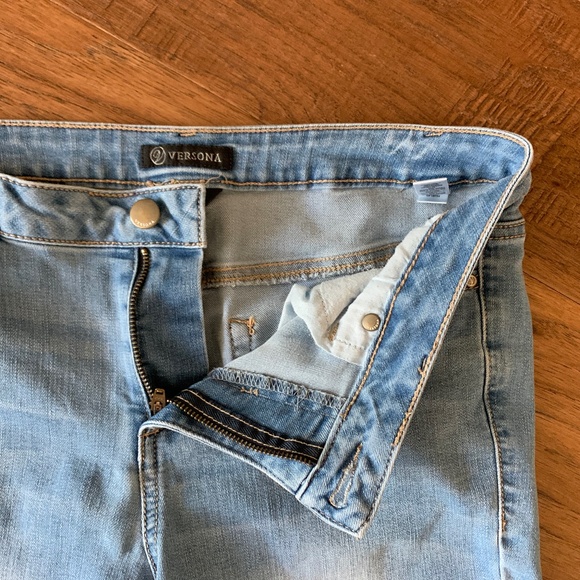 Versona Dip Dyed Frayed Hem Light Wash Denim Five Pocket Jeans Women's … - Picture 6 of 10